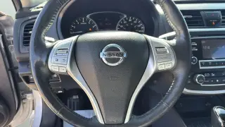 Nissan Altima 2017 2.5 SL 4p Sedan (lanzamiento a mediados del año)