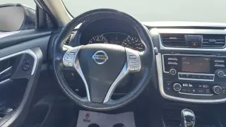 Nissan Altima 2017 2.5 SL 4p Sedan (lanzamiento a mediados del año)