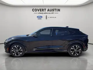 Ford Mustang Mach-E 2023 Premium 4p SUV