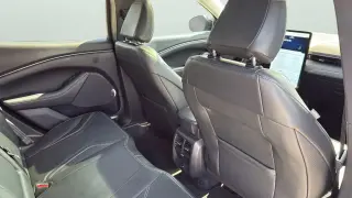 Ford Mustang Mach-E 2023 Premium 4p SUV