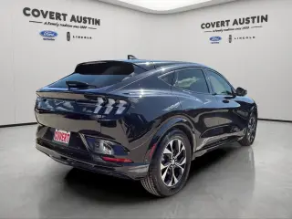 Ford Mustang Mach-E 2023 Premium 4p SUV