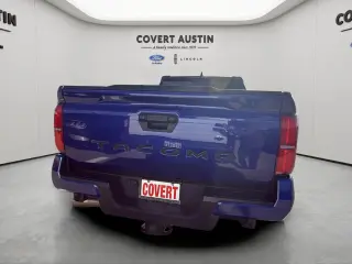 Toyota Tacoma 2025 4x2 SR5 4p Doble Cabina 6.1 ft LB