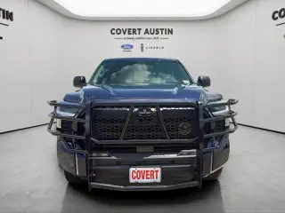 Toyota Tundra 2022 4x2 SR5 4p Doble Cabina Camioneta SB
