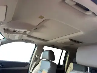 Chevrolet Suburban 2016 4x4 LT 4p SUV