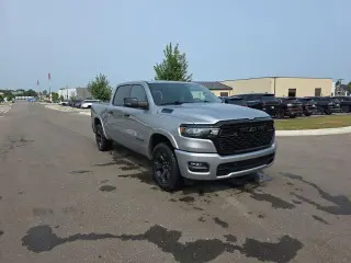 Ram 1500 2025 4x4 Lone Star 4p. Cabina Estándar 5.6 ft. SB Camioneta