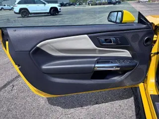Ford Mustang 2024 EcoBoost Premium 2dr Convertible