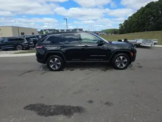 Jeep Grand Cherokee 2024 4x4 4xe 4p SUV