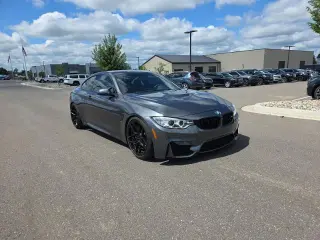 BMW M4 2016 2p Coupé