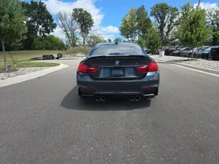 BMW M4 2016 2p Coupé