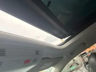 Volkswagen Tiguan 2018 2.0T SE 4p SUV