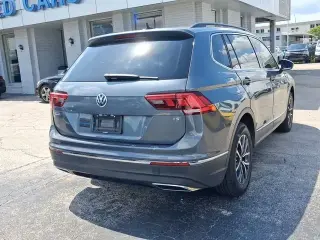 Volkswagen Tiguan 2018 2.0T SE 4p SUV