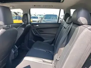 Volkswagen Tiguan 2018 2.0T SE 4p SUV