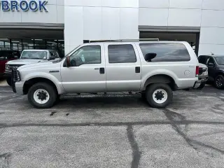 Ford Excursion 2005 XLT 4WD 4p SUV