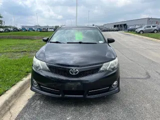 Toyota Camry 2012 SE 4p Sedan