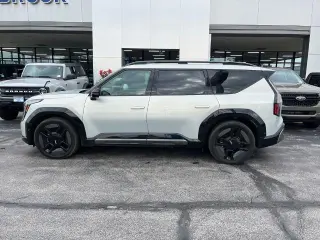 Kia EV9 2024 AWD GT-Line 4p SUV