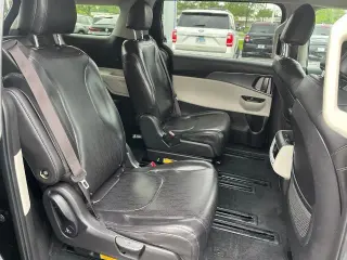 Kia Carnival 2023 LX 4dr Mini-Van