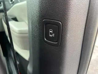 Kia Carnival 2023 LX 4dr Mini-Van