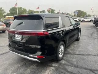 Kia Carnival 2023 LX 4dr Mini-Van