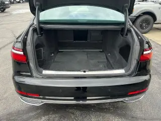 Audi A8 L 2020 AWD quattro 60 TFSI 4p Sedan