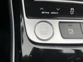 Audi A8 L 2020 AWD quattro 60 TFSI 4p Sedan