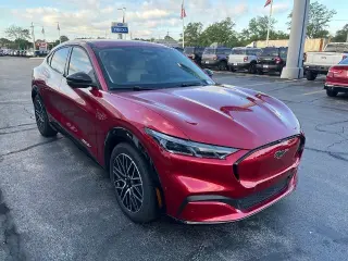 Ford Mustang Mach-E 2024 AWD Premium 4dr SUV