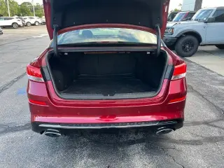 Kia Optima 2019 S 4p Sedán
