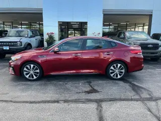 Kia Optima 2019 S 4p Sedán
