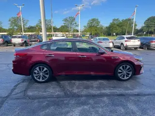 Kia Optima 2019 S 4p Sedán