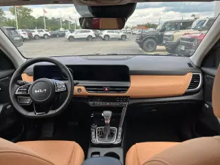 Kia Seltos 2024 AWD SX 4p SUV