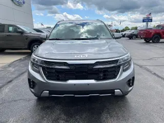 Kia Seltos 2024 AWD SX 4p SUV