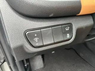 Kia Seltos 2024 AWD SX 4p SUV