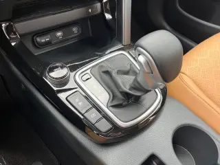 Kia Seltos 2024 AWD SX 4p SUV