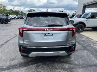 Kia Seltos 2024 AWD SX 4p SUV