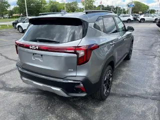 Kia Seltos 2024 AWD SX 4p SUV
