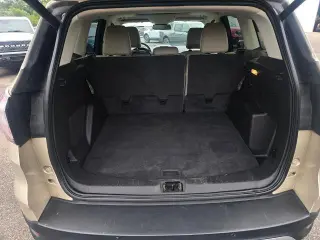 Ford Escape 2017 AWD Titanium 4p SUV