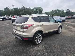 Ford Escape 2017 AWD Titanium 4p SUV