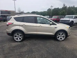 Ford Escape 2017 AWD Titanium 4p SUV