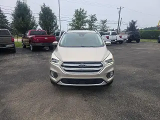Ford Escape 2017 AWD Titanium 4p SUV