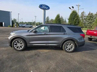 Ford Explorer 2023 4x4 XLT 4p SUV