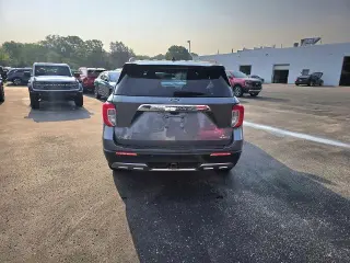 Ford Explorer 2023 4x4 XLT 4p SUV