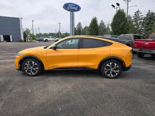 Ford Mustang Mach-E 2022 AWD Premium 4p SUV