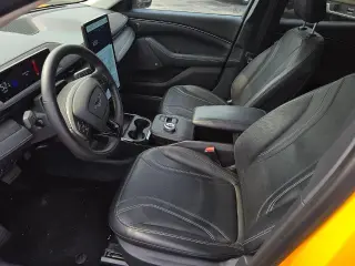 Ford Mustang Mach-E 2022 AWD Premium 4p SUV