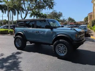 Ford Bronco 2022 4x4 Base Advanced 4dr SUV