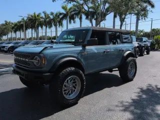 Ford Bronco 2022 4x4 Base Advanced 4dr SUV