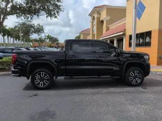 GMC Sierra 1500 2020 4x4 AT4 4p Crew Cab 6,6 ft. CB