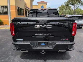 GMC Sierra 1500 2020 4x4 AT4 4p Crew Cab 6,6 ft. CB