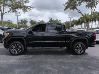 GMC Sierra 1500 2020 4x4 AT4 4p Crew Cab 6,6 ft. CB