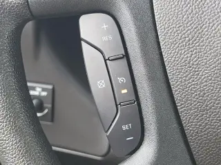 Chevrolet Express 2025 2500 3dr Cargo Van