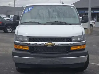 Chevrolet Express 2025 2500 3dr Cargo Van