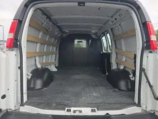 GMC Savana 2024 2500 3dr Cargo Van